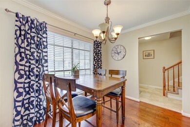 10354 Longmont Dr unit 46/2, Houston, TX 77042 - photo 2