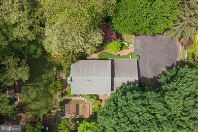 210 Summit Rd, Malvern, PA 19355 - photo 4