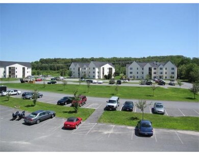 220 Providence Rd unit 411, South Grafton, MA 01560 - photo 2