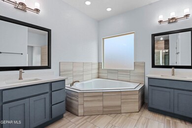 11977 Crevasse Dr, Socorro, TX 79927 - photo 3