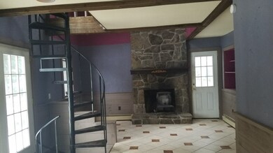 205 W Unity Rd, Claremont, NH 03743 - photo 7