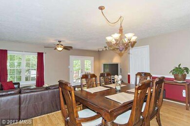 12027 Winding Creek Way, Germantown, MD 20874 - photo 7