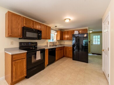 5 Hemlock St, Lisbon, ME 04250 - photo 2