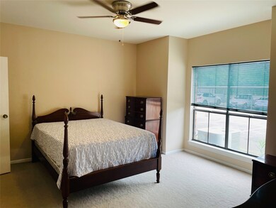 HUGE bedroom, comes fully furnished