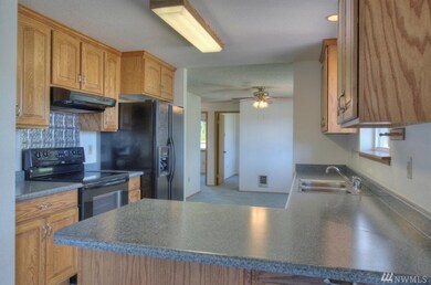 8007 186th Street Ct E, Puyallup, WA 98375 - photo 4