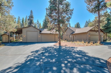 17295 Azusa Rd, Bend, OR 97707 - photo 2