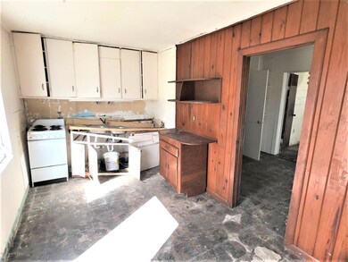 1630 Sue Dr. - Unit A Kitchen