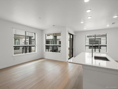 2056 S Holly St unit 3, Denver, CO 80222 - photo 3