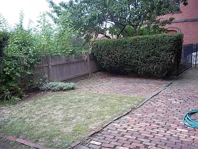 28 Benefit St, Providence, RI 02904 - photo 2