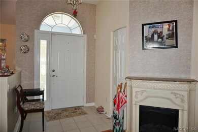 Foyer Entry