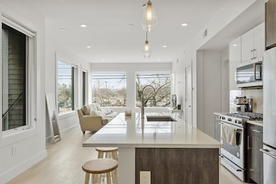 105 Washington St unit 2A, Somerville, MA 02143 - photo 2