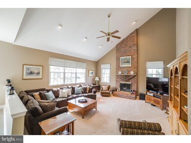 4880 Gloucester Dr, Doylestown, PA 18902 - photo 4