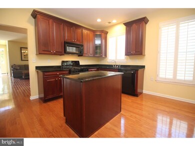 123 Honeyflower Dr, Trenton, NJ 08620 - photo 5