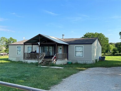 1057 Tiffany St, Azle, TX 76020 - photo 2