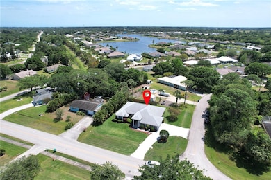 342 Periwinkle Dr, Sebastian, FL 32958 - photo 3