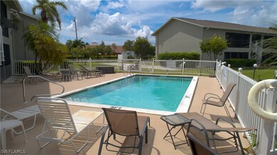 4708 SW 8th Place unit 205, Cape Coral, FL 33914 - photo 3