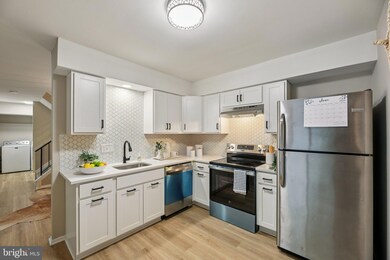 10970 Trotting Ridge Way, Columbia, MD 21044 - photo 2