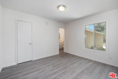 14352 Raven St, Sylmar, CA 91342 - photo 4