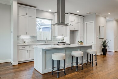 824 Aurora St, Houston, TX 77009 - photo 7