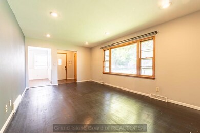 1911 N Howard Ave, Grand Island, NE 68803 - photo 3