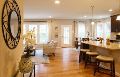 64 Brooksmont Dr unit 50, Holliston, MA 01746 - photo 4