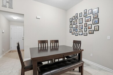 12581 Creekside Manor Dr, Jacksonville, FL 32218 - photo 5