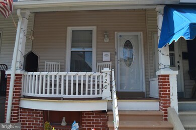 220 S 3rd Ave, Reading, PA 19611 - photo 2