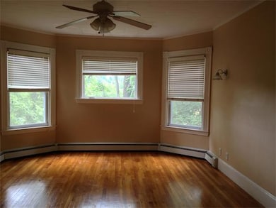 139 Winthrop Rd unit 2, Brookline, MA 02445 - photo 3