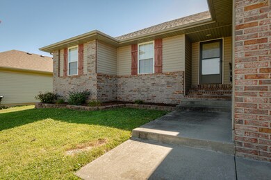 Skaggs_306sRedAve-18