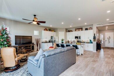 Layton Lakes Great Room1