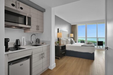 2889 Mcfarlane Rd unit 1516, Miami, FL 33133 - photo 2