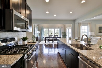 15308 Governors Park Ln unit D015, Upper Marlboro, MD 20772 - photo 3