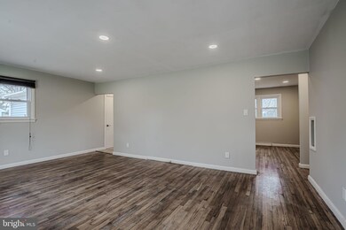 308 S Gray Ave, Wilmington, DE 19805 - photo 5