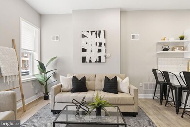 2571 Coral St, Philadelphia, PA 19125 - photo 7