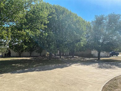 4096 J e Woody Rd, Springtown, TX 76082 - photo 3