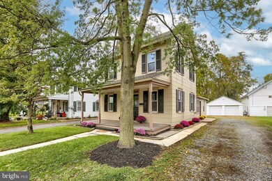 173 E Main St, Leola, PA 17540 - photo 2