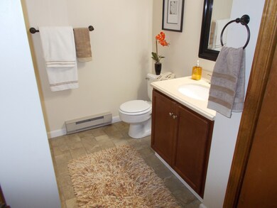 46 Chapel St, Northampton, MA 01060 - photo 6