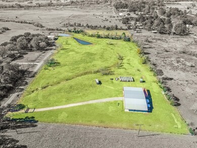 31198 Torrey Rd, Waller, TX 77484 - photo 3