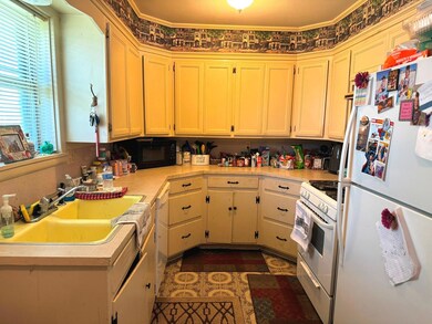 506 Meadow Dr, Gainesville, TX 76240 - photo 6