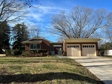 632 Greenway Dr, Statesville, NC 28677 - photo 3