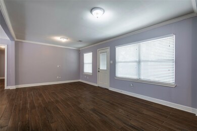 5250 Dewberry St, Houston, TX 77021 - photo 7