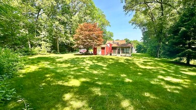 226 Sunderland Rd, Worcester, MA 01604 - photo 6