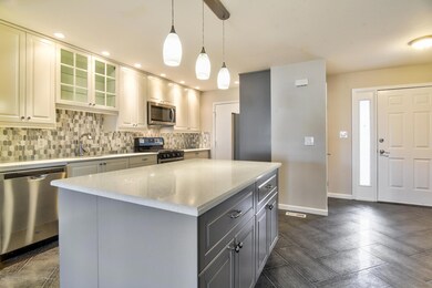005_Kitchen