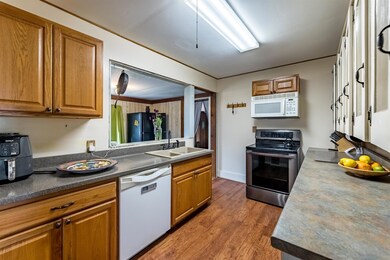 70 Elm St, Charlestown, NH 03603 - photo 3