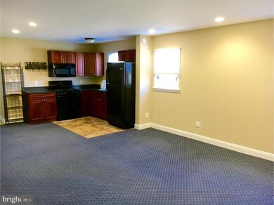 509 Kedron Ave, Folsom, PA 19033 - photo 2