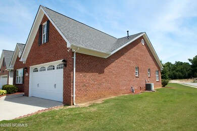 1049 Dearborn Ct, Winterville, NC 28590 - photo 2