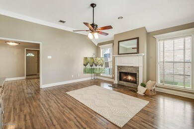 212 Elsinore Circle-1