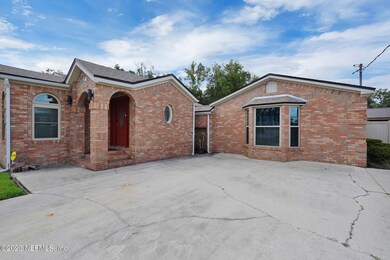 5772 Richmond Rd, Jacksonville, FL 32210 - photo 4