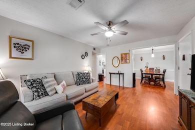 514 Logsdon Ct unit 514, Louisville, KY 40243 - photo 2