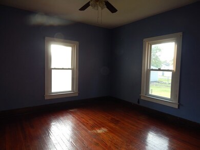 561 Mary St, Marion, OH 43302 - photo 5